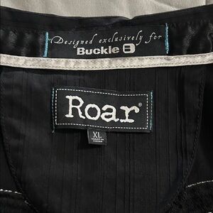 Roar Elegant Black Top